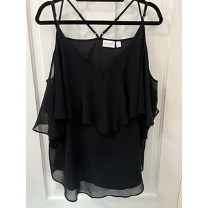 Bisou Bisou off shoulder blouse